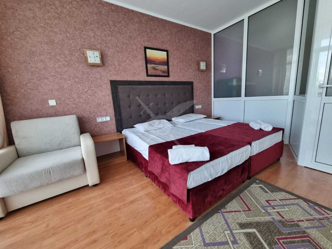 Продава се Тристаен апартамент в к.к. Слънчев бряг - 106 кв.м за 1217 €/кв.м - Снимка #3