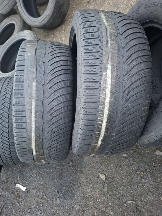 Vand 2 anvelope 265 40 20 michelin bune de iarna dot 2020