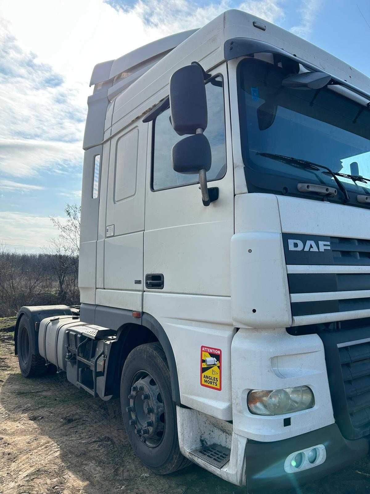 Cap Tractor DAF XF105/460, Autoutilitara N3, An Fabricatie 2008