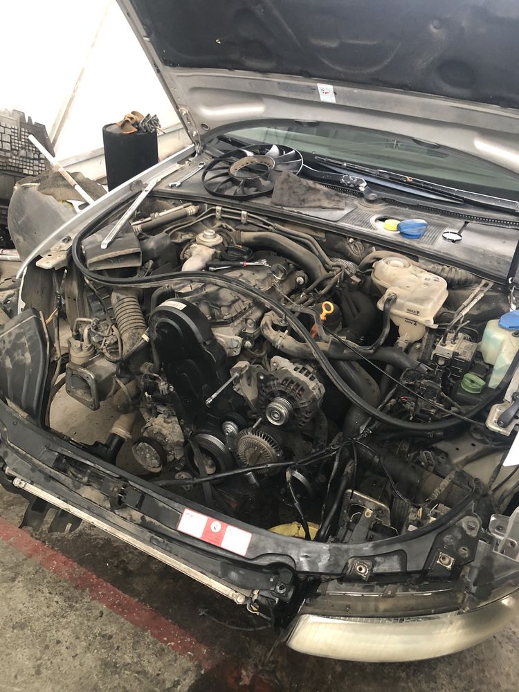 Mecanic/Diagnoza auto reparatii motoare defecte si alte probleme auto