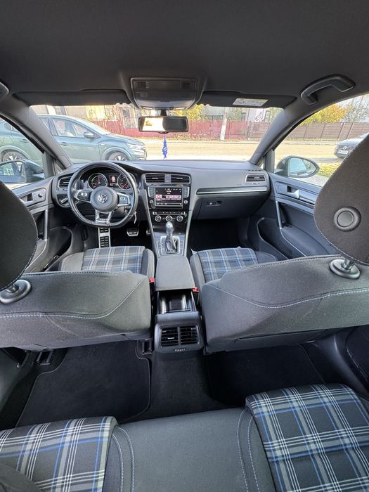 Vw Golf GTE Hybrid Navigatie Camera Distronic