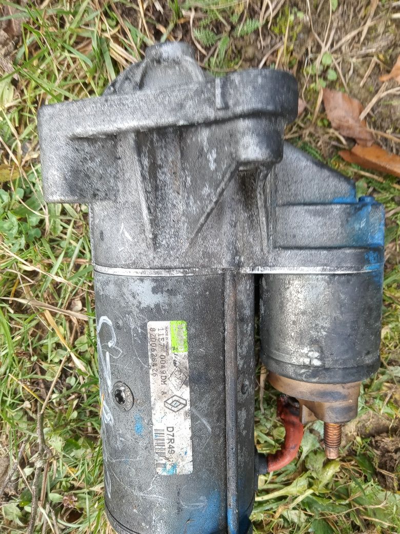 Vând electromotor de Suzuki Vitara motor 1.9 anul 2007