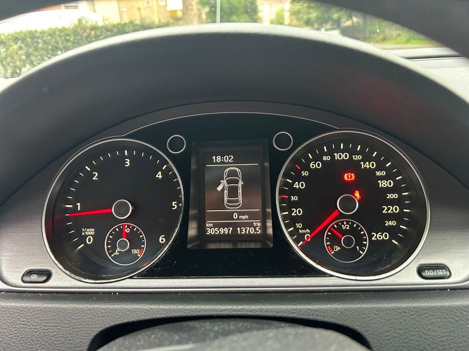 Volkswagen Passat B7 – 2.0 TDI / 2012 – 306.000 km – 8.000 €