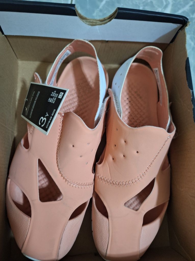 Оригинални сандали Nike Jordan