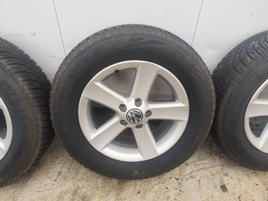 Jante Originale VW Tiguan cu  anvelope M+S  215/65R16.