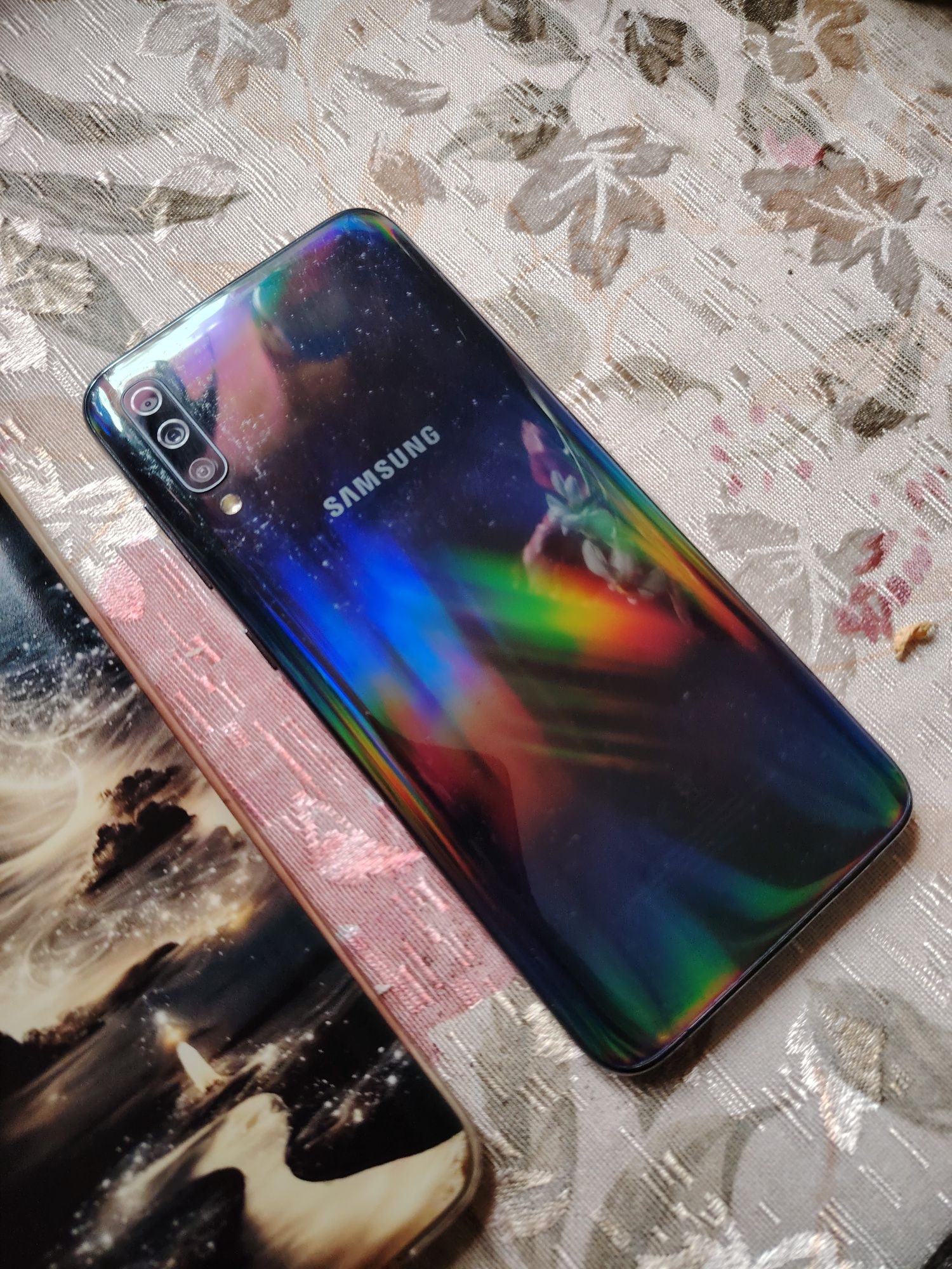 Samsung Galaxy A70, 128GB, 6GB
stoc epuizat