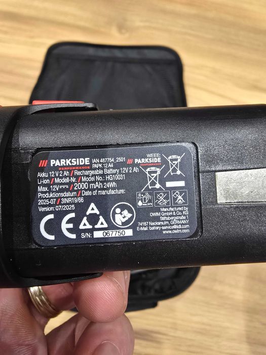 Parkside Performance acumulator 12v 2ah doua bucati incarcator geanta