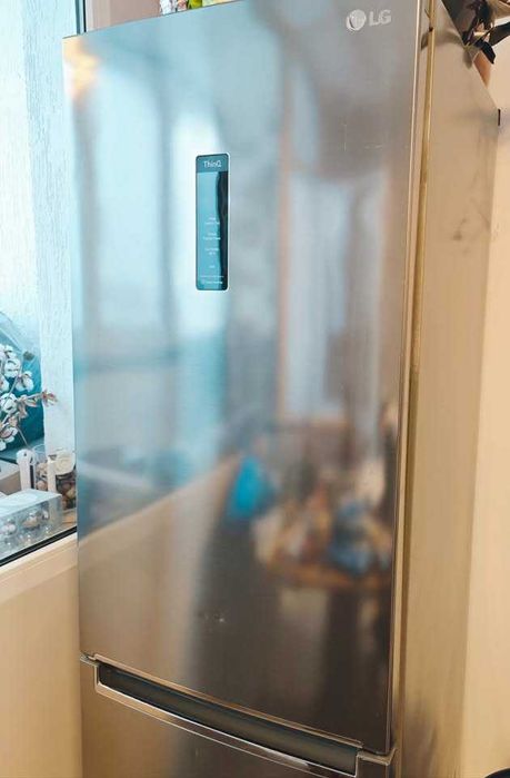 LG GBB71PZUGN, Хладилник с фризер, 341 l, Енергиен клас D , No Frost