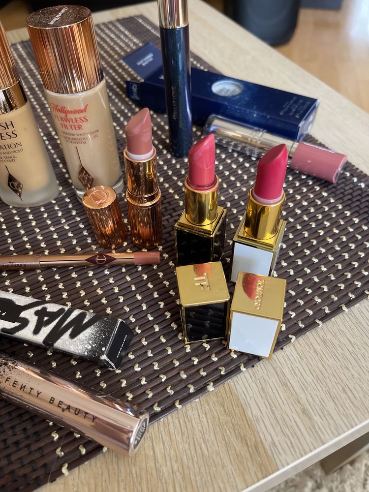 Разпродажба Charlotte tilbury Tom Ford Chanel Armani Fenty Kiko