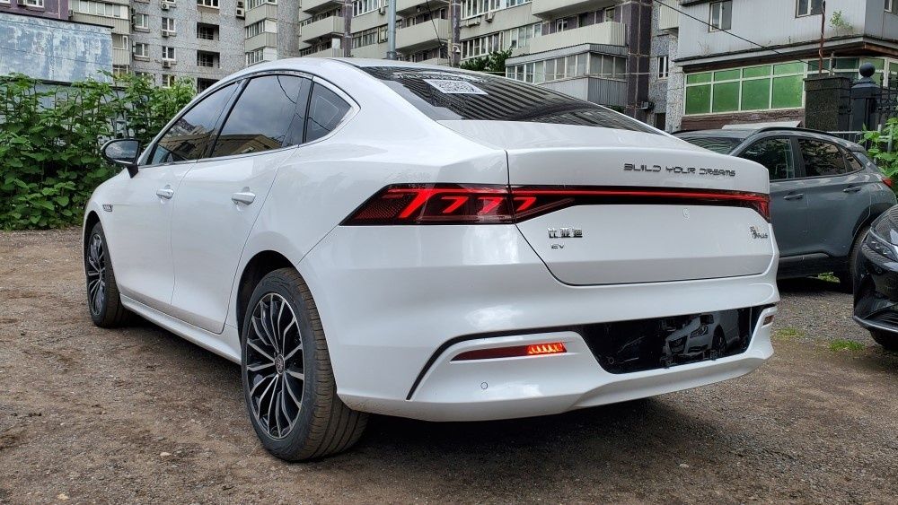 Byd Qin plus china