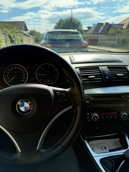 Vand BMW seria1……………..