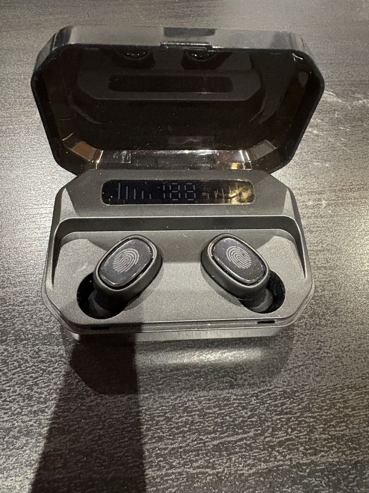Слушалки с bluetooth