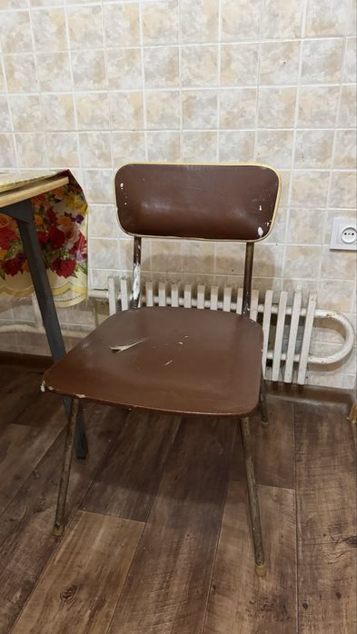 Продам стул со спинкой