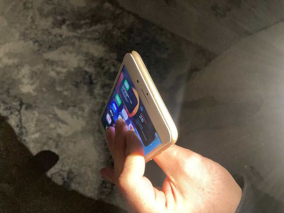 Iphone 7 plus 32 gold