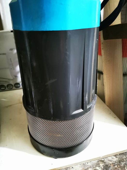 Потопяема дълбочинна помпа Gardena Comfort 6000/5 Automatic, 1050W, 60