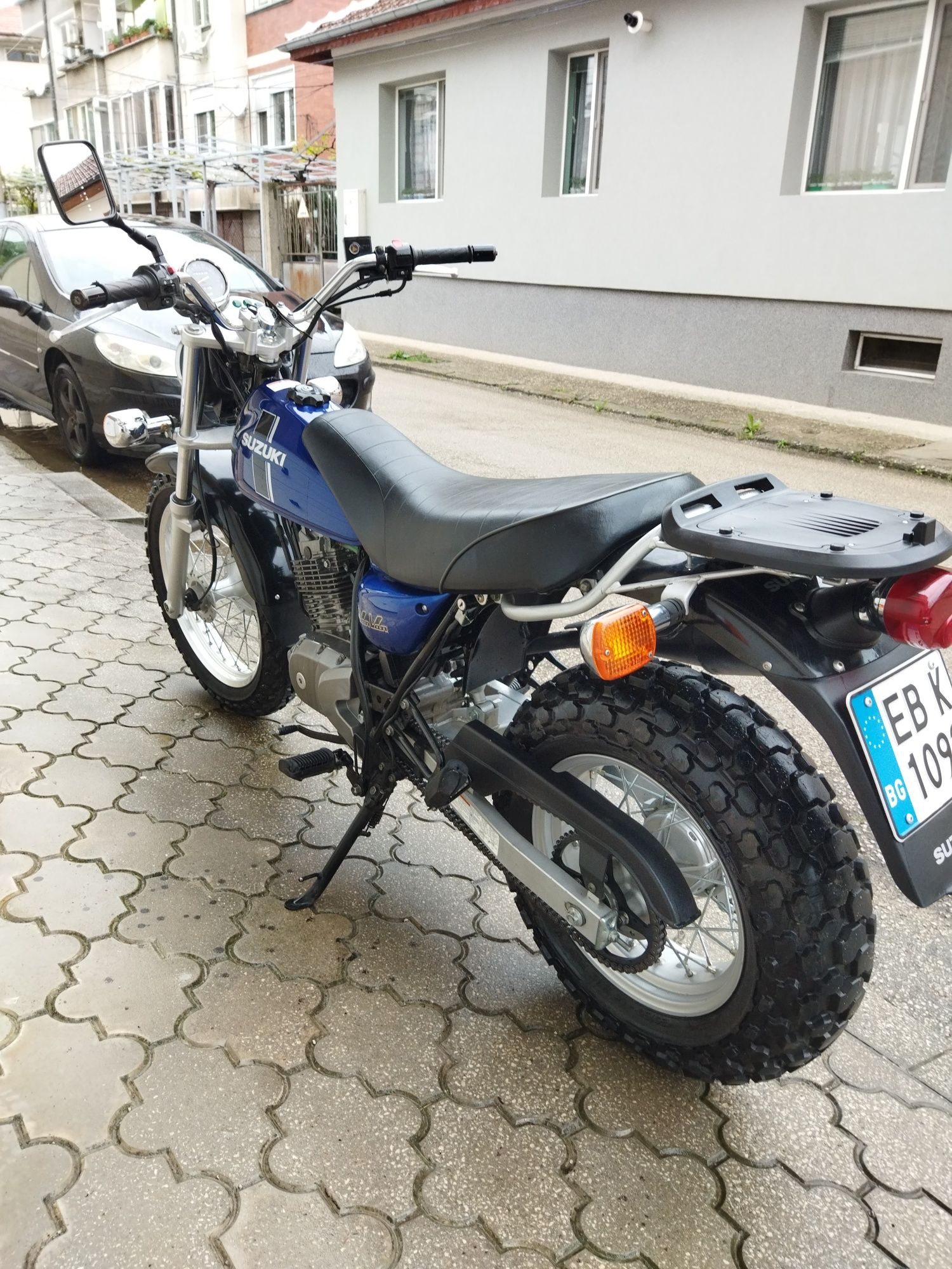 Suzuki Van Van 125