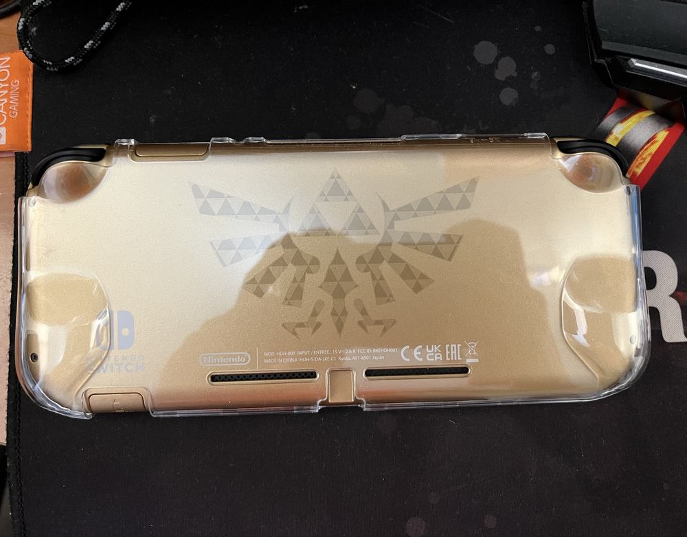 Nintendo switch lite hyrule edition