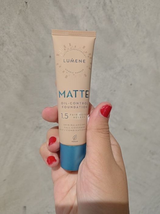 Тональный lumene матовый