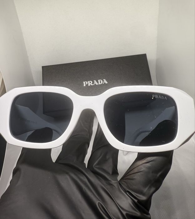 Ochelari de soare Prada White