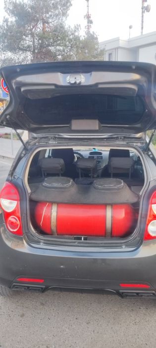 Srochniy Spark sotiladi