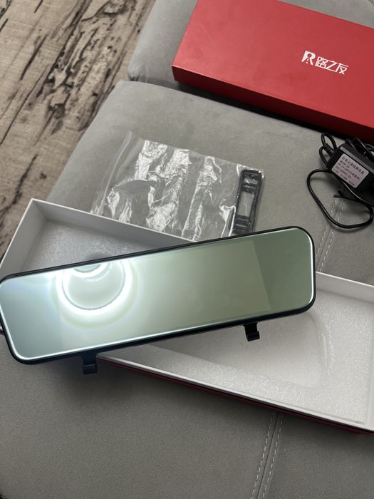 Продам видеоренистратор