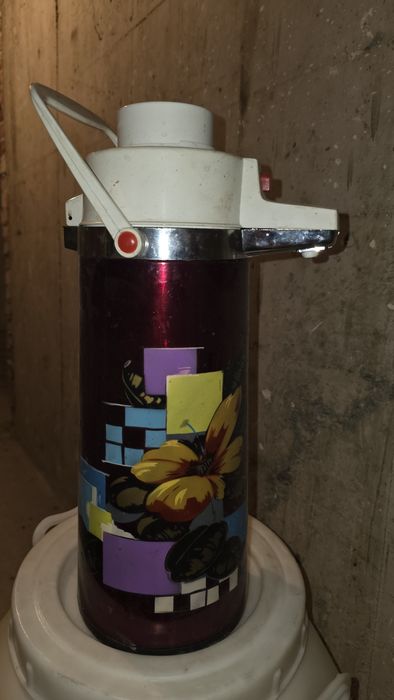 Термоси 2 бр. Китайски