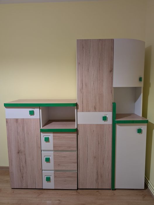 Dulap și comodă - mobilier copii