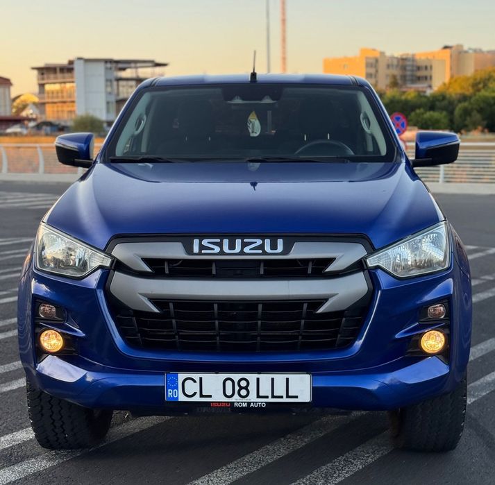 Isuzu D-Max III 1.9 DSL 4x4 Double Cab Style, cutie de viteze manuala 6+1 trepte