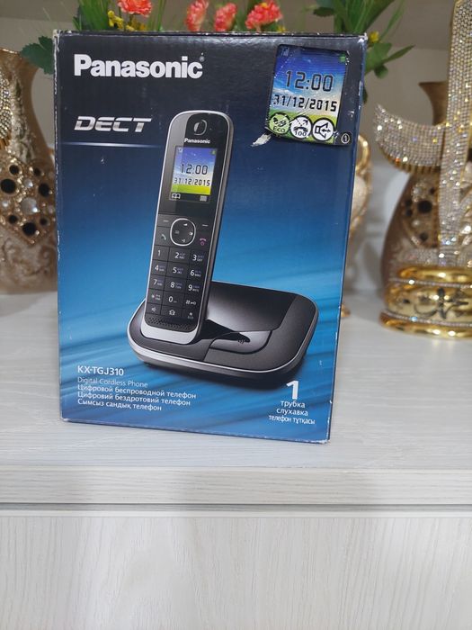 Radio damashni telefon  sotiladi