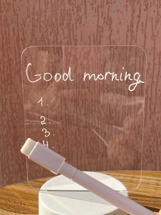 LED лампи, върху които може да се пише с маркер!