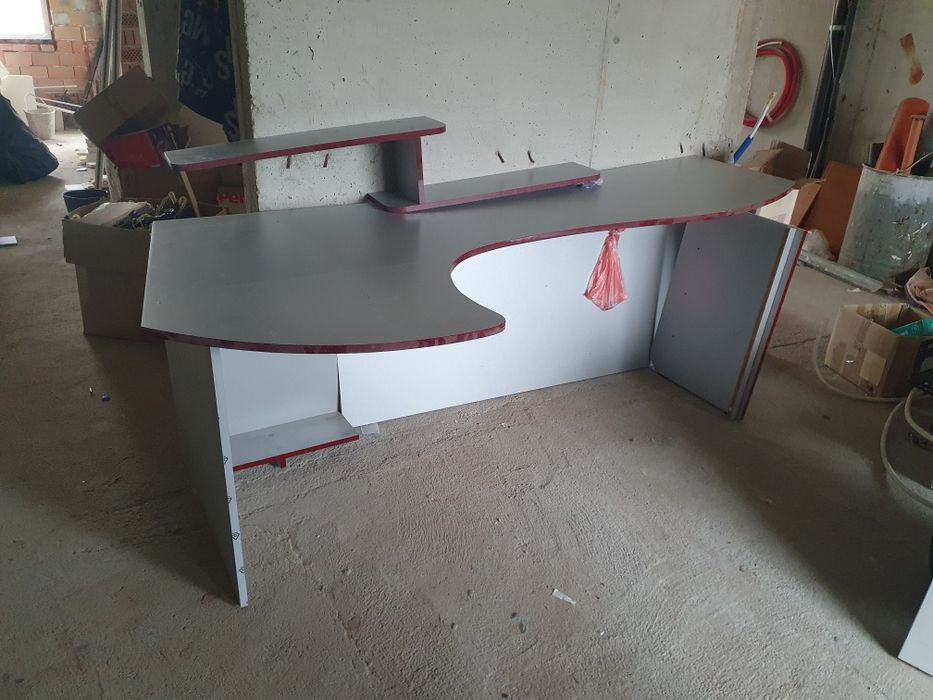 офис бюро или за детска стая