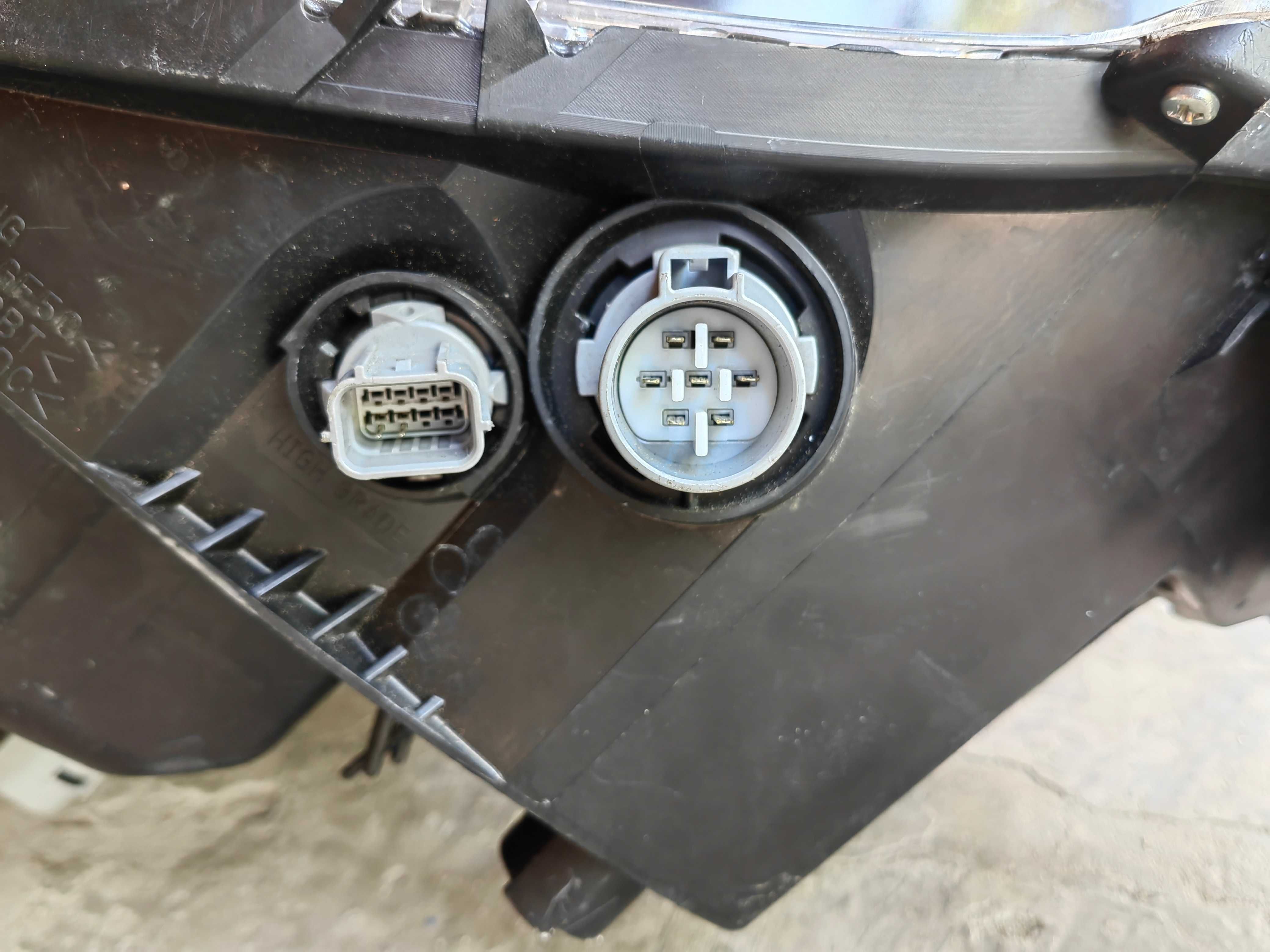 Фар Mazda CX5 FULL LED десен/Фар Мазда ЦХ5 LED Оригинален
