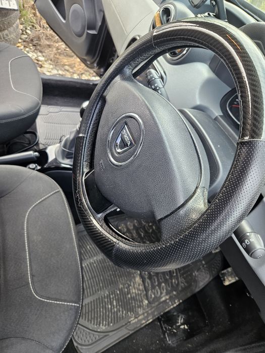 Volan Dacia Duster 1 cu airbag, model 2010-2013