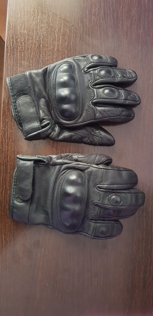 Vând mănusi tactice+ sapcă combat Ripstop Helikon-Tex