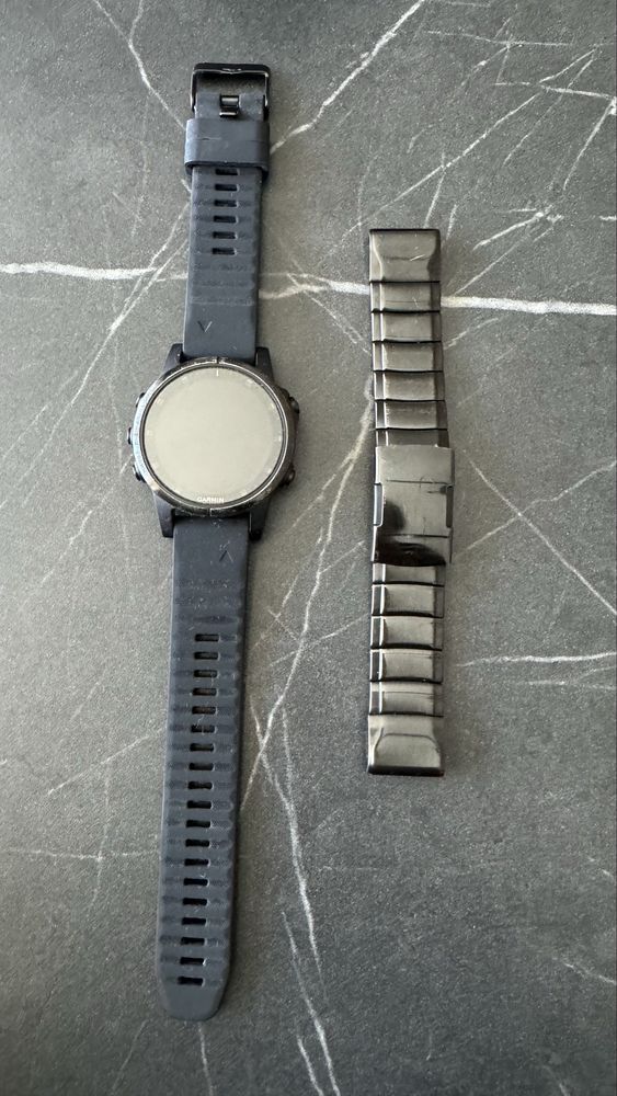 Garmin Fenix 5S PLUS Sapphire