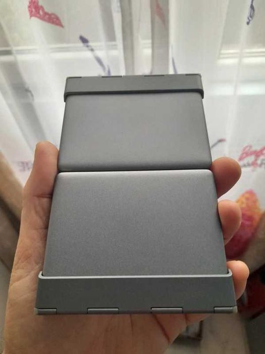 Esynic mini bluetooth keyboard foldable.Cititi tot anunțul.