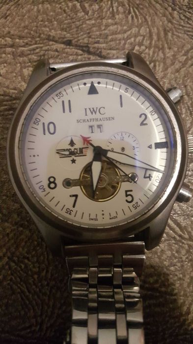 Срочно Продам часы механические top gun срочно