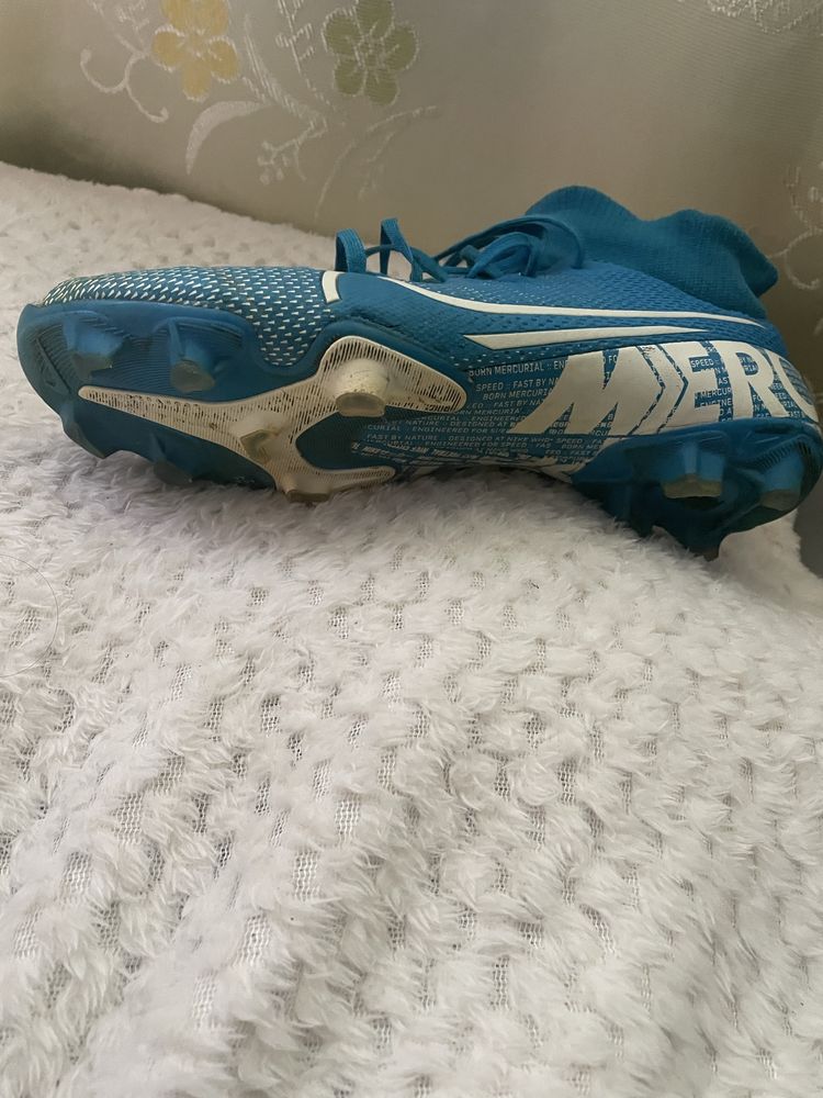 Vand ghete fotbal nike