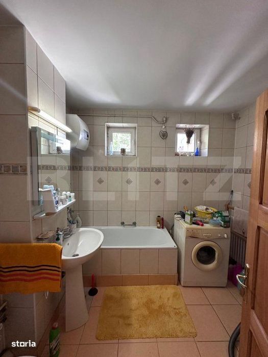 Apartament 3 camere, etaj 3, 70mp, zona Manastirea Bogdana, Radauti