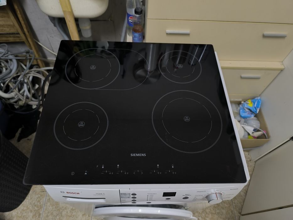 Индукционен плот Siemens EH775002