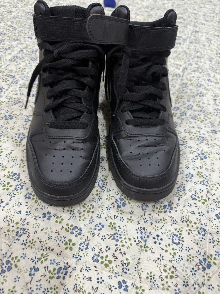 Продавам мъжки Nike air fors високи