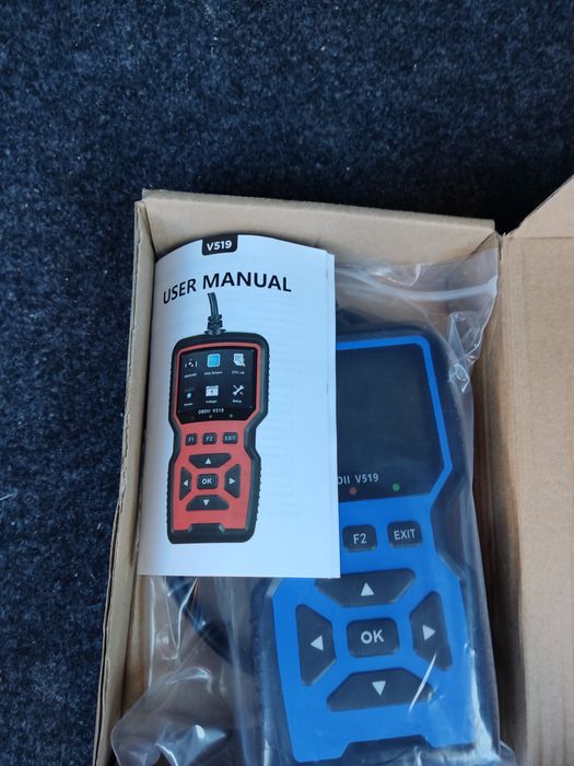 Vând tester universal auto OBD2 – diagnoză profesională pentru toate m