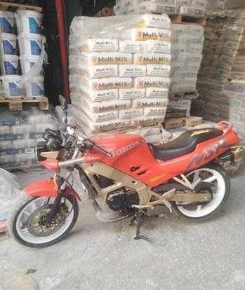 Honda NSR 125 Хонда НСР Мотор пистов НА ЧАСТИ