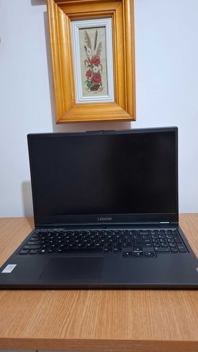 Lenovo Legion 5 15IMH6, Intel i5-10500H, GeForce RTX 3050, Win11 Pro