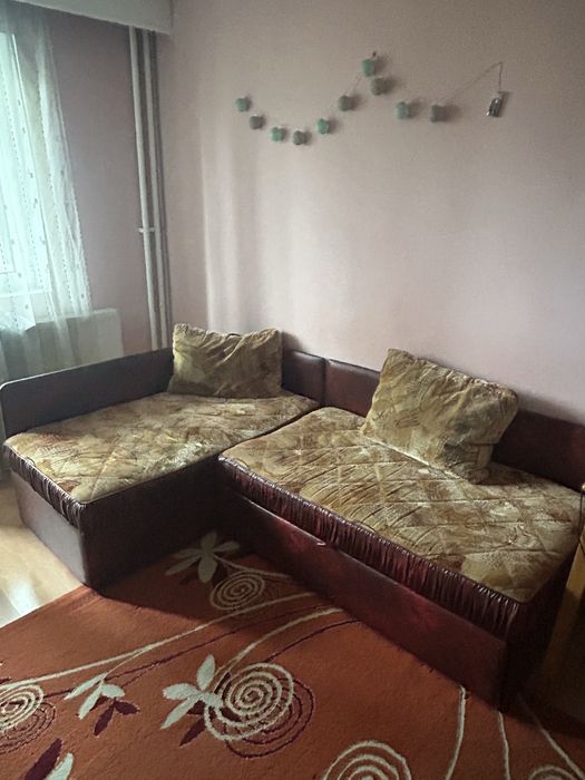 Coltar extensibil din piele