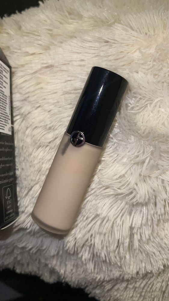 Giorgio armani multi-purpose glow concealer