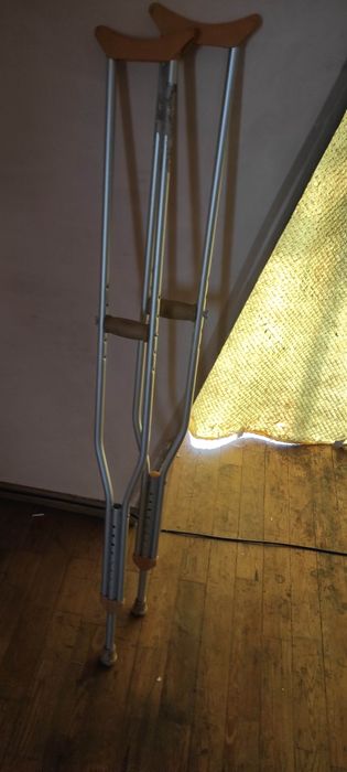 Костыли алюминиевые