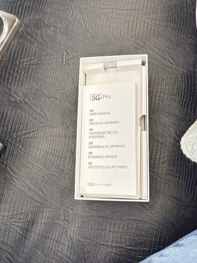 Продавам Телефон спешно вижте опсианието!!!