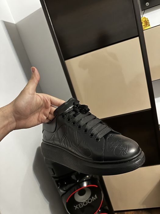 Adidasi Alexander McQueen , marimea 43