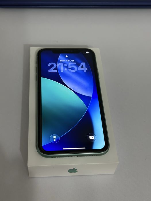 Iphone 11 128 gb - отлично състояние
